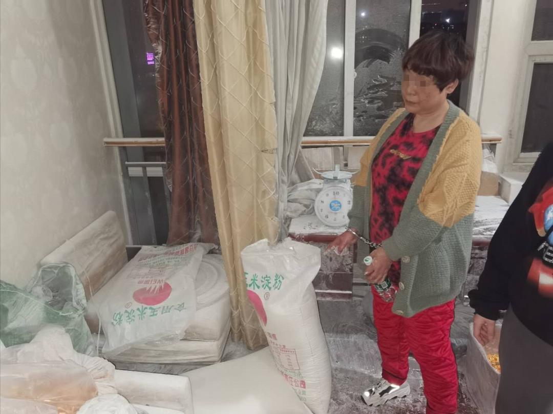 “姐，有没有给力的货？”揭开一包*阳药壮**背后的秘密