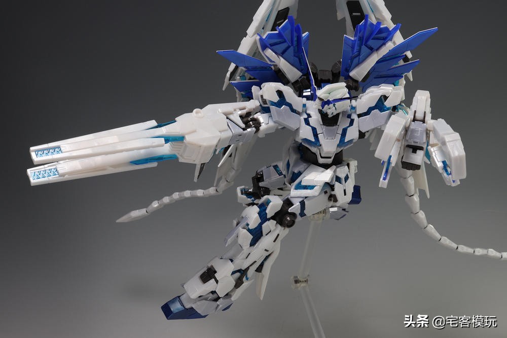 新手适合玩rg独角兽高达吗,模玩高达独角兽rg