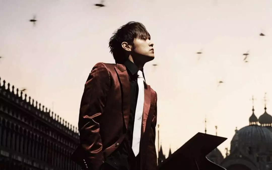 周杰伦为啥是90后的青春记忆,周杰伦记忆化成海