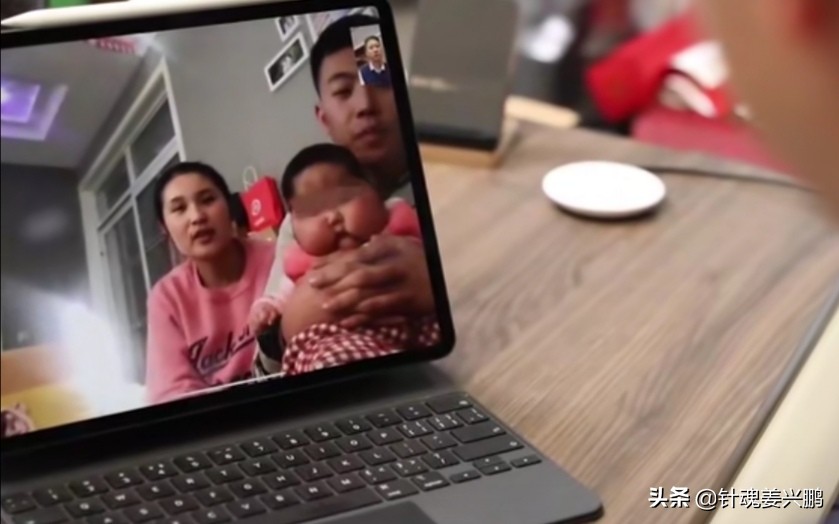 三个月宝宝身体长汗毛,婴儿霜导致婴儿长胖