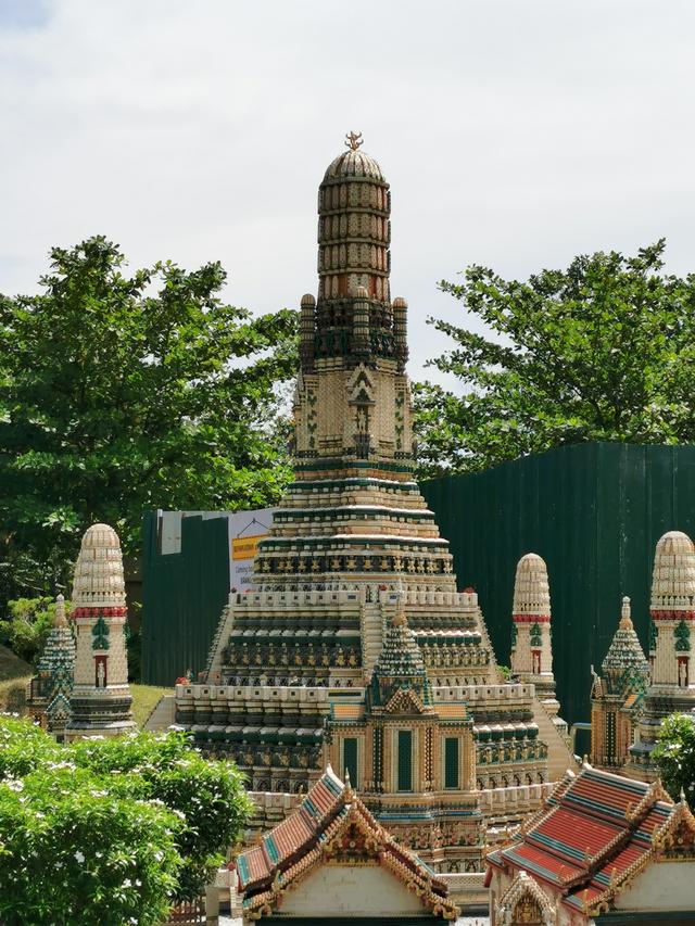 全球与乐高齐名的主题乐园,类似主题乐园