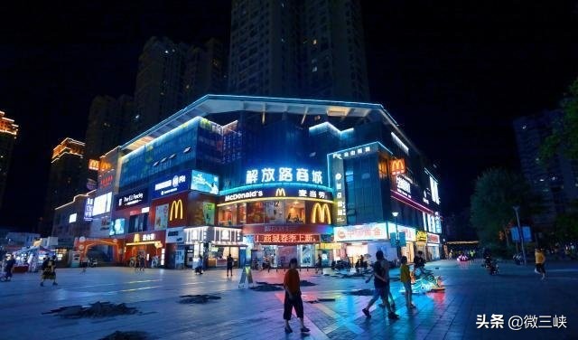 宜昌街上冷冷清清,宜昌步行街哪里最好