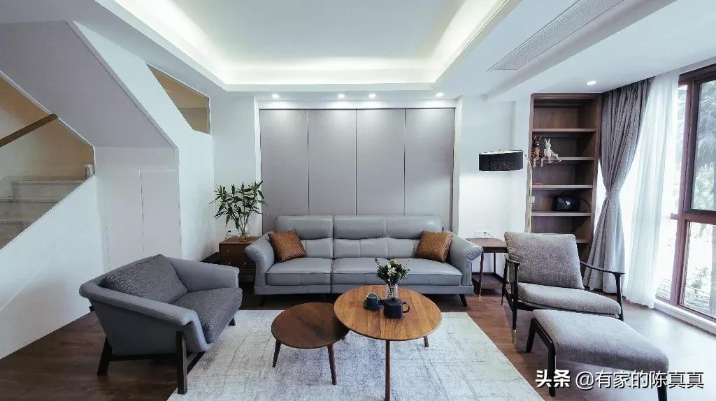 新景国际外滩90平挑空客厅,新景国际外滩100平米露台