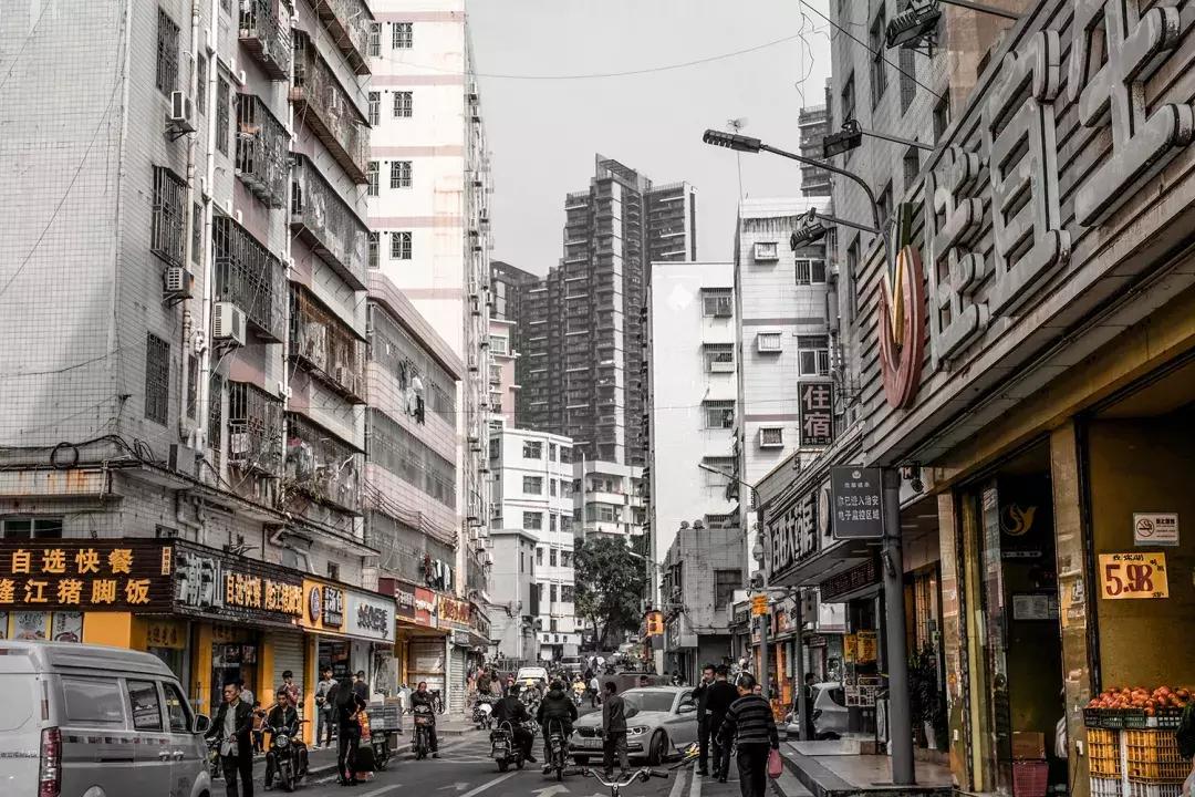 白石洲城中,白石洲的海边