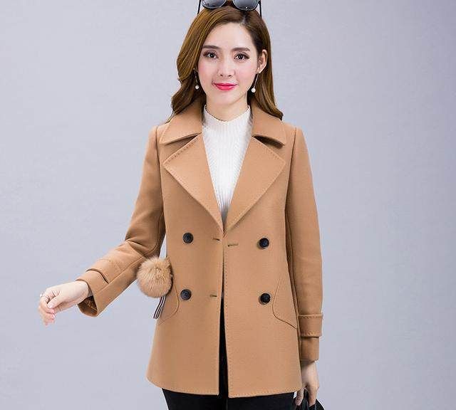 30多岁女性穿哪款大衣显气质,35岁女人大衣推荐