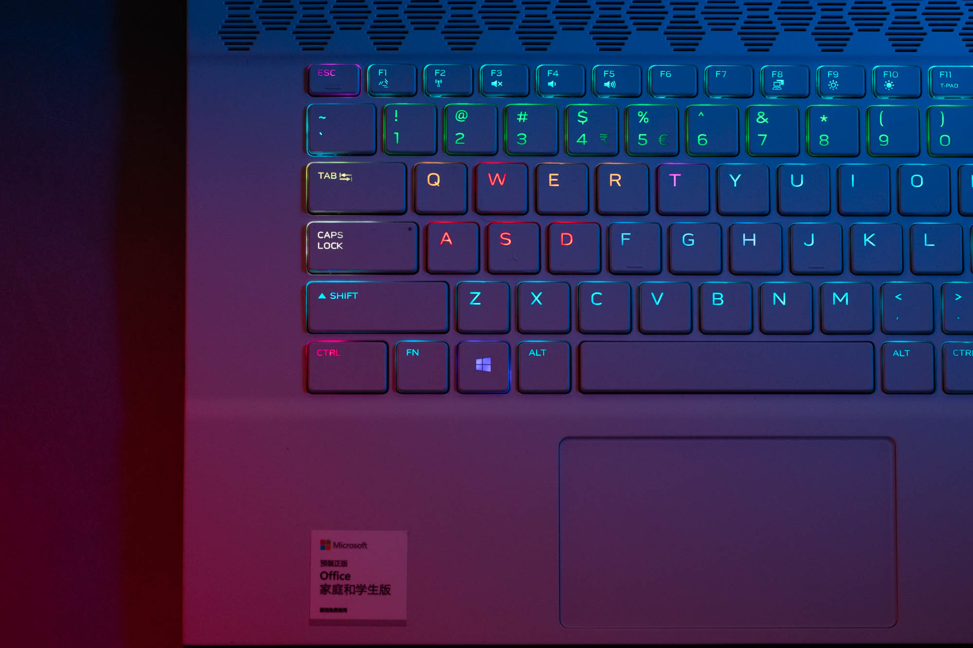 戴尔外星人m15r6测评是什么系统,戴尔外星人m15r2雷电接口