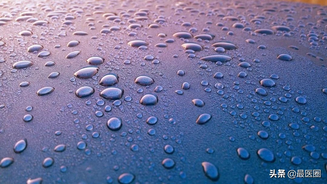 看似平平无奇的尿液，在向我们身体发出了什么警报？