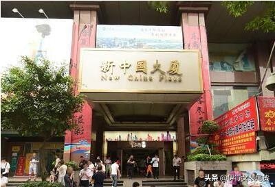 广州十三行尾货批发市场在哪里,广州十三行服装批发市场坐几号线