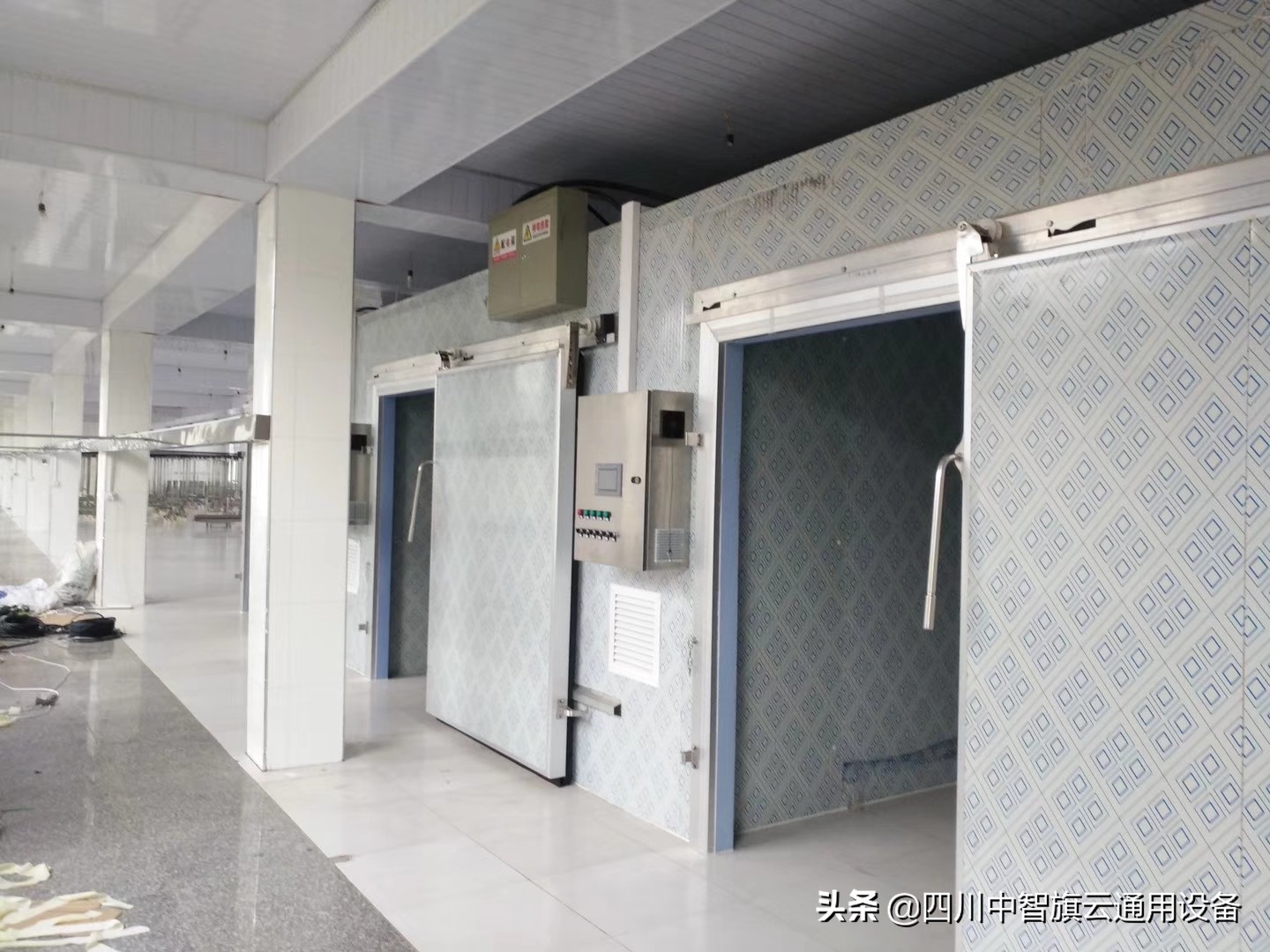 腊肠空气能烘干机设备,大型腊肉烘干机