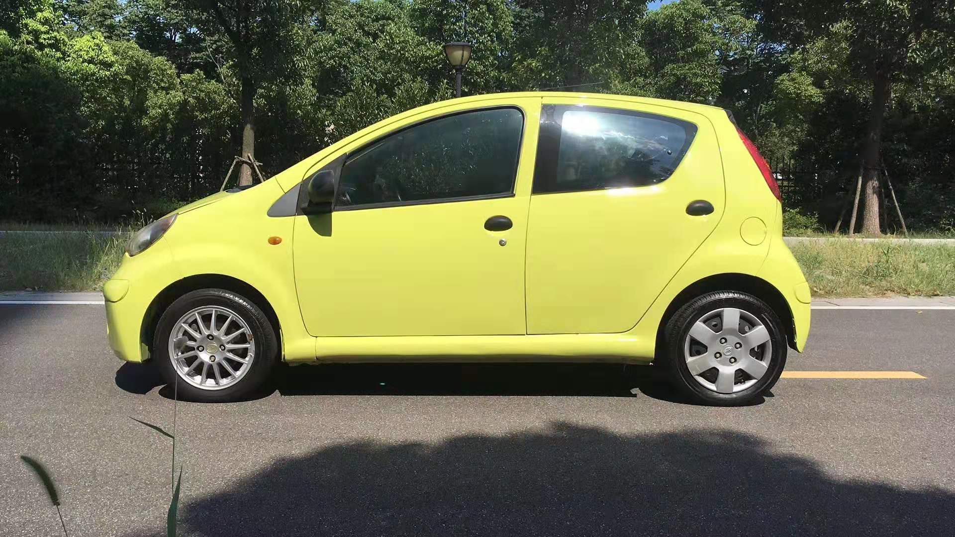 1万多买个f0,1万买个二手比亚迪f0合适吗