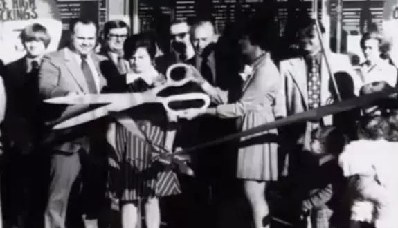 褰凹鐧捐揣鑲′环瀹炴儏,褰凹鐧捐揣浠婂ぉ鑲′环