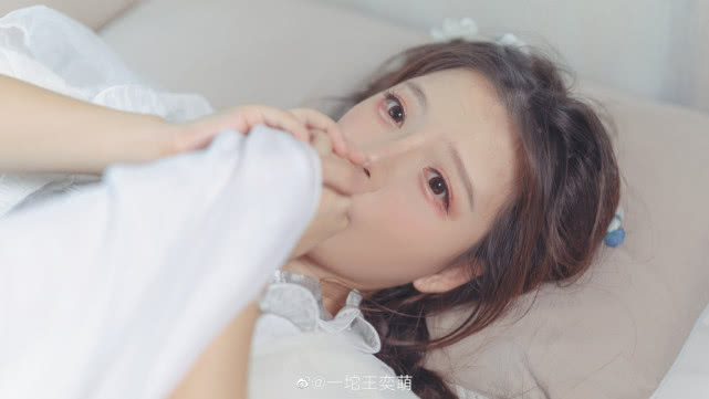 榛勬硥鎽嗘浮cos,榛勬硥鎽嗘浮cosplay