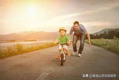 「育儿问答」孩子总是摩擦生殖器,是怎么了?