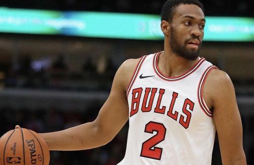 nba十字韧带断裂的球员隆多,罗斯十字韧带撕裂复出的视频