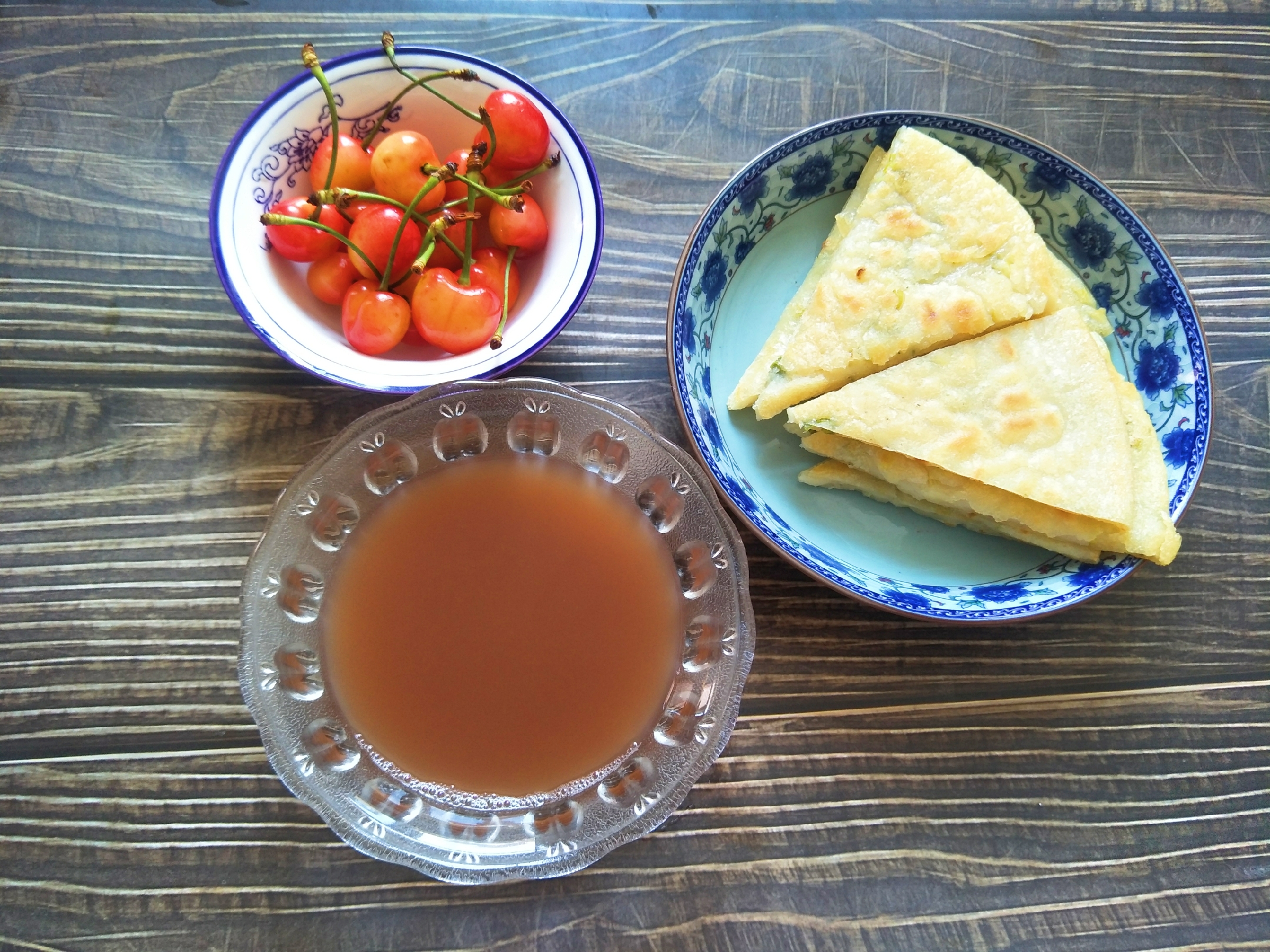 烙饼不硬的方法发面饼凉了不硬,烙饼总是外面糊了里面不熟