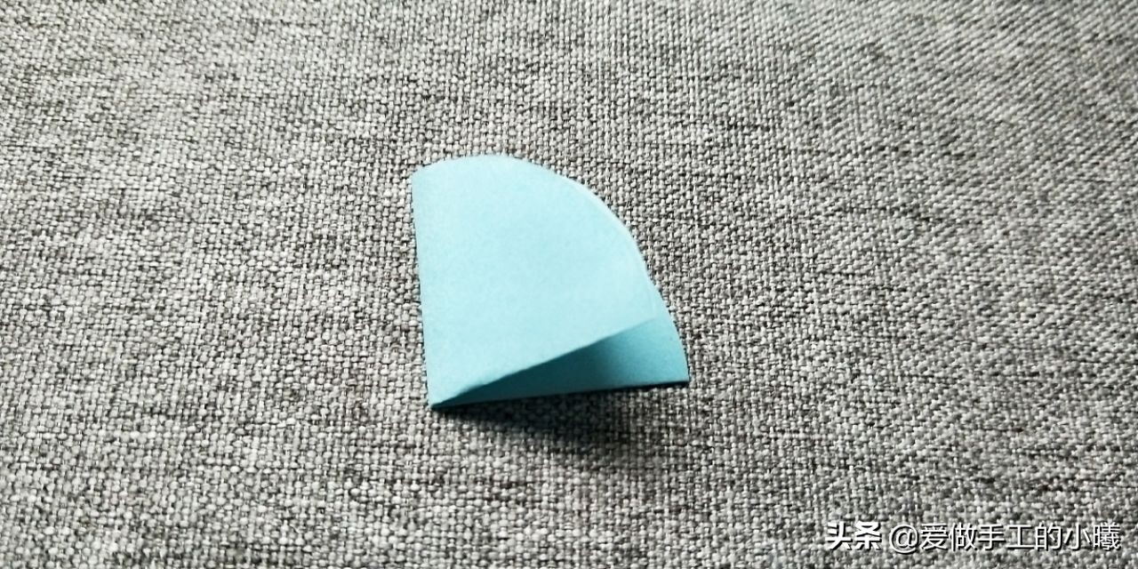 用简单的方法折一把小雨伞,小雨伞怎么折又简单又漂亮