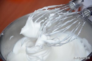 用平底锅做蛋糕不用打发,蛋白打发失败也能做蛋糕