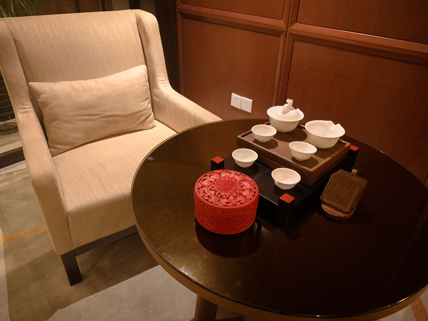 拉开窗帘就是美丽的太湖，打卡无锡太湖华邑酒店！