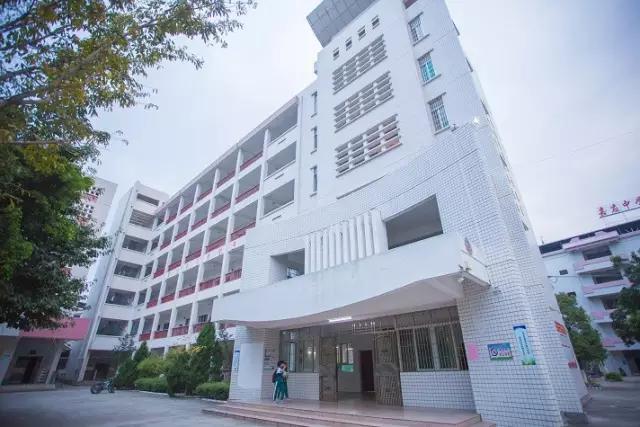 梅州最好的中学排名,梅州最美的学校