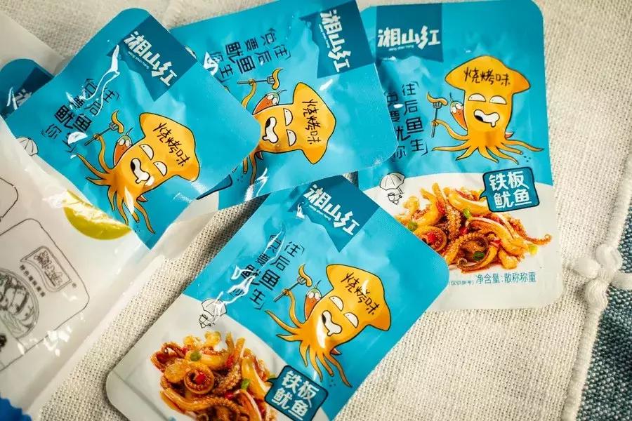 吃了一圈江河湖海,告诉你哪些淘宝零食治得了嘴馋