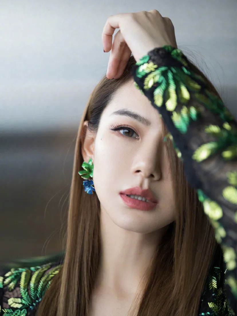 珍珠耳钉优雅永不过时,经典大方的耳钉