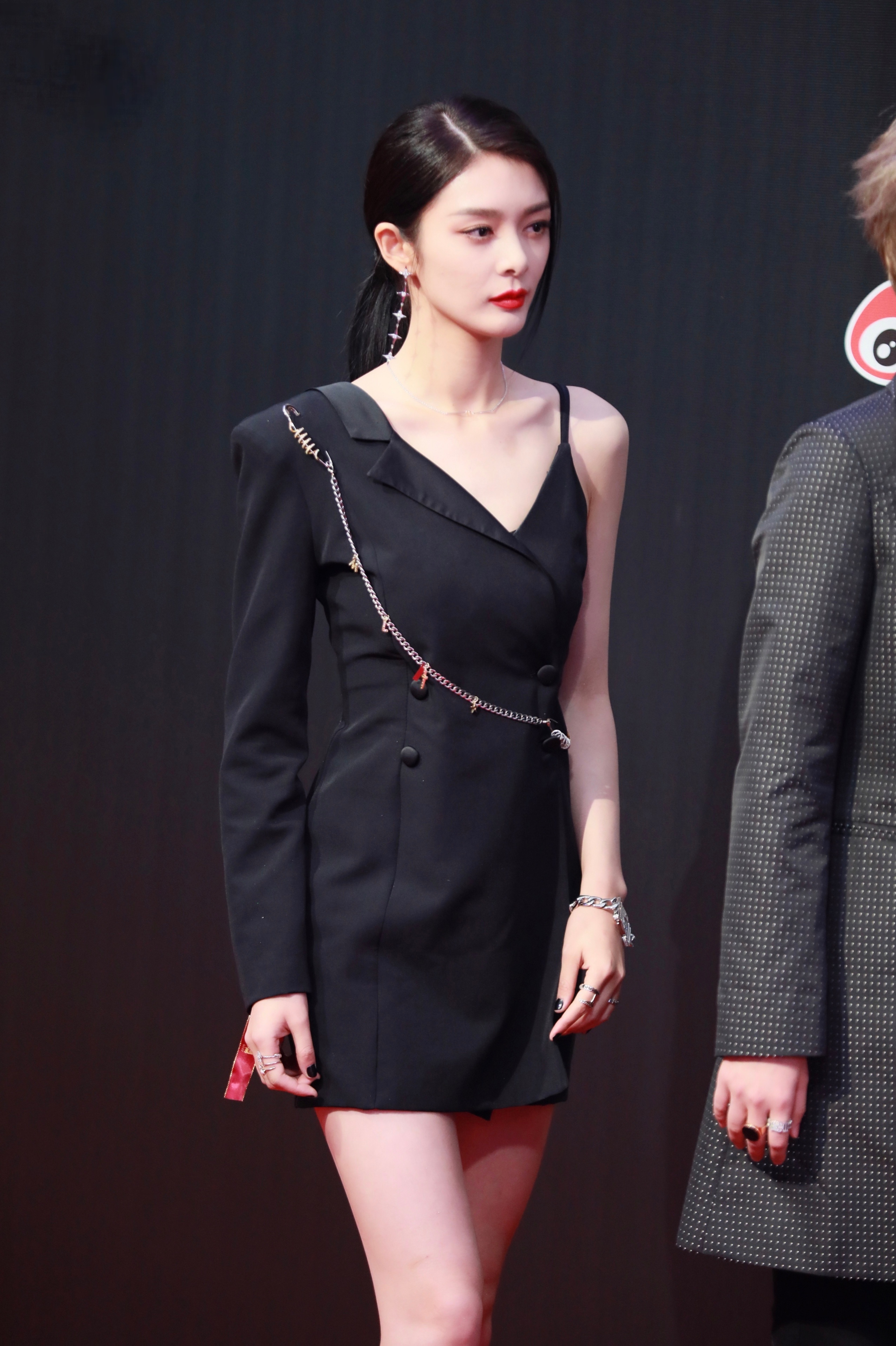 傅菁美艳动人,傅菁口红动图大全