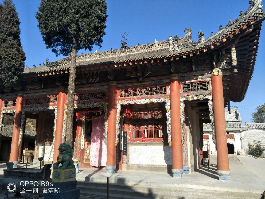 凤翔灵山在凤翔什么方位,凤翔灵山后山叫什么