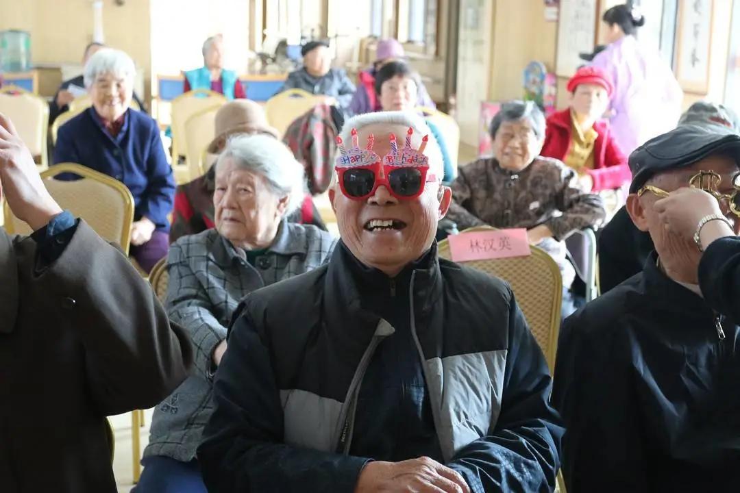 幸福晚年两周年|寻寻觅觅二十年——入住湛江市养老服务中心感悟