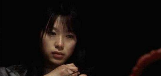 高管性侵养女三年？风波迭起，迷雾重重！如何远离衣冠下的*兽禽**？