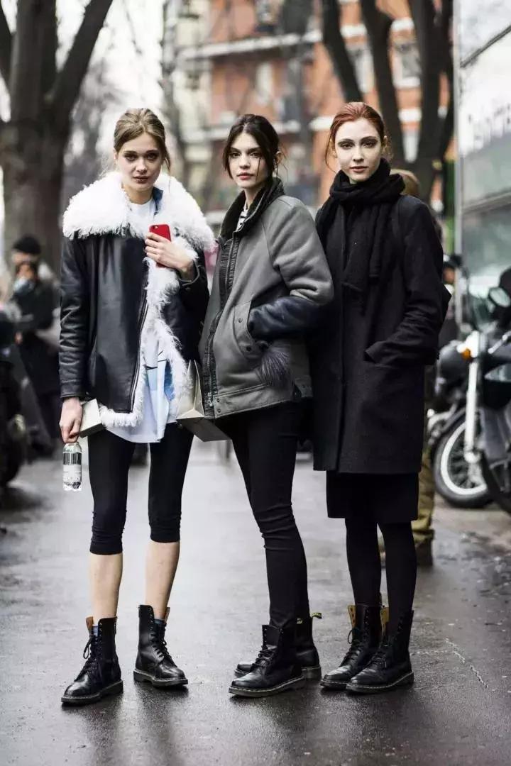 夏季小白鞋短靴洋气又高级,5款人气短靴时髦好看穿着又舒适