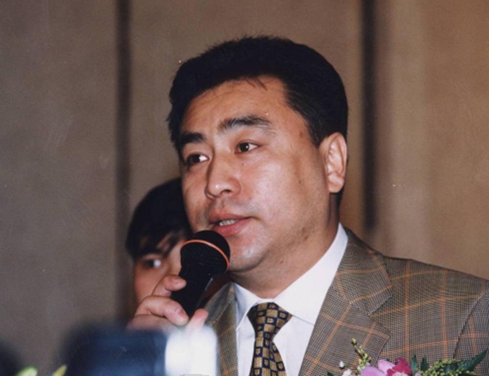 至今未婚的著名男主持人,至今未嫁人的12位大龄主持人