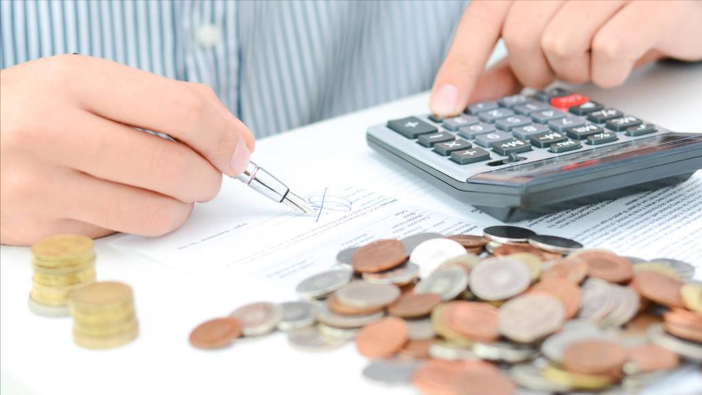 第一批70后已经过50岁了，有多少存款才算有钱人，你达标了吗？