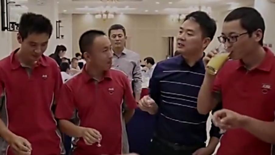 账上有860亿现金，京东为何不花出去？刘强东：留给兄弟们的保障