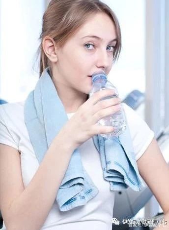 皮肤黑怎么样变白最快最有效,黑皮肤怎么变白最简单的办法