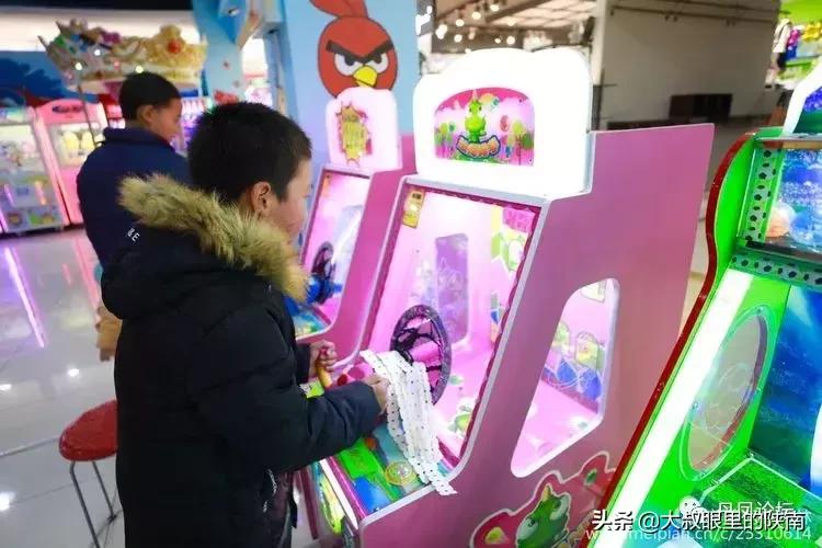 丹凤地下商城游乐场抖音团购,丹凤地下商城饰品店