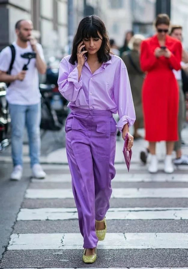 今年流行的紫色穿搭,超显白的五种颜色穿搭