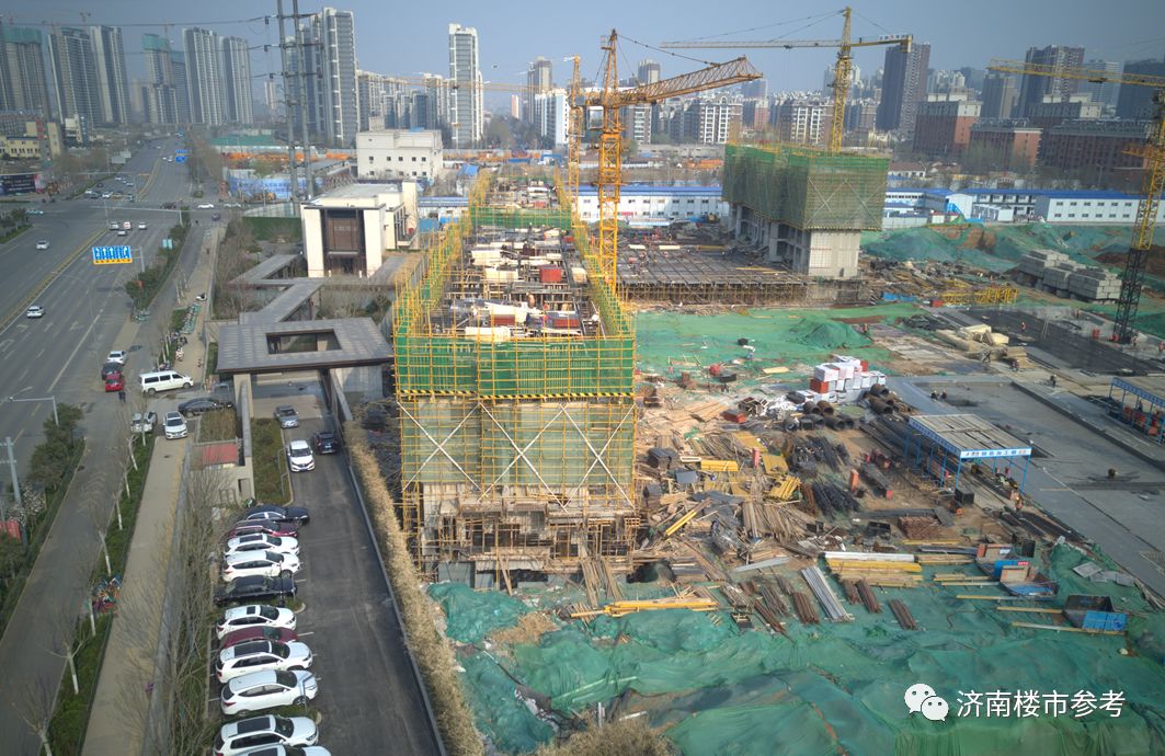 万科翡翠公园和中海映山湖选哪个,万科翡翠公园鸣翠108户型评测