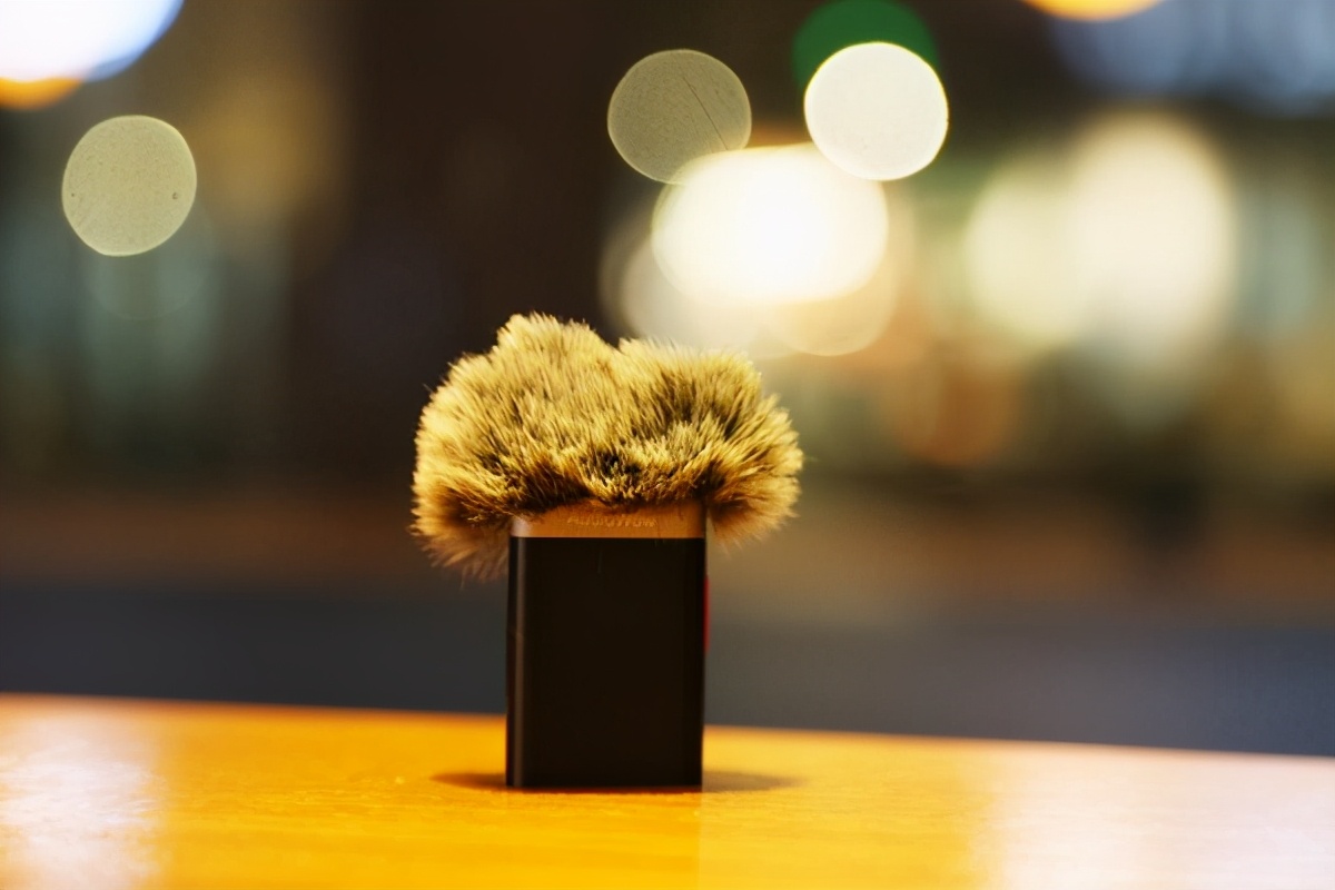 主播专用声卡艾肯,塞宾声卡麦克风评测