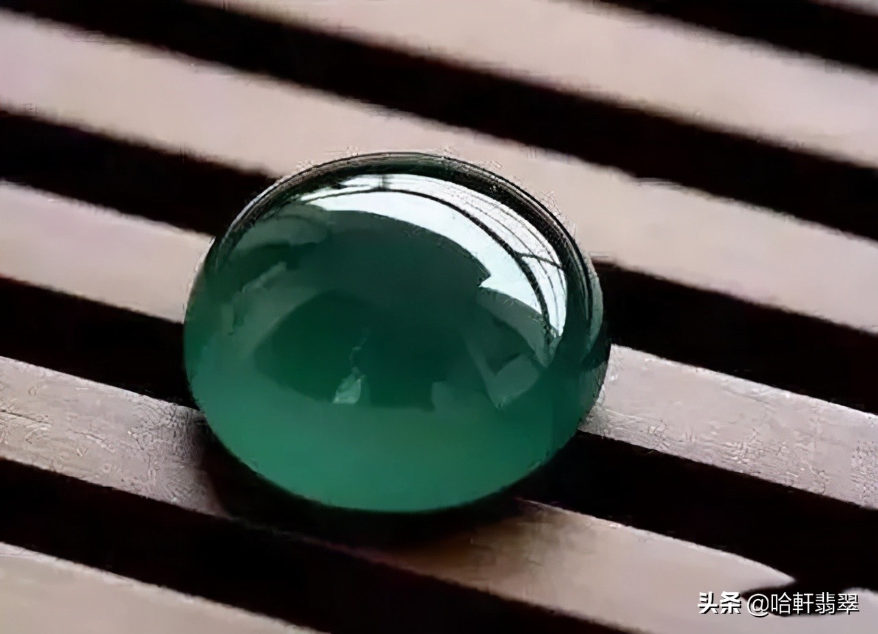 缅甸翡翠占全世界多少,缅甸翡翠每年销售额