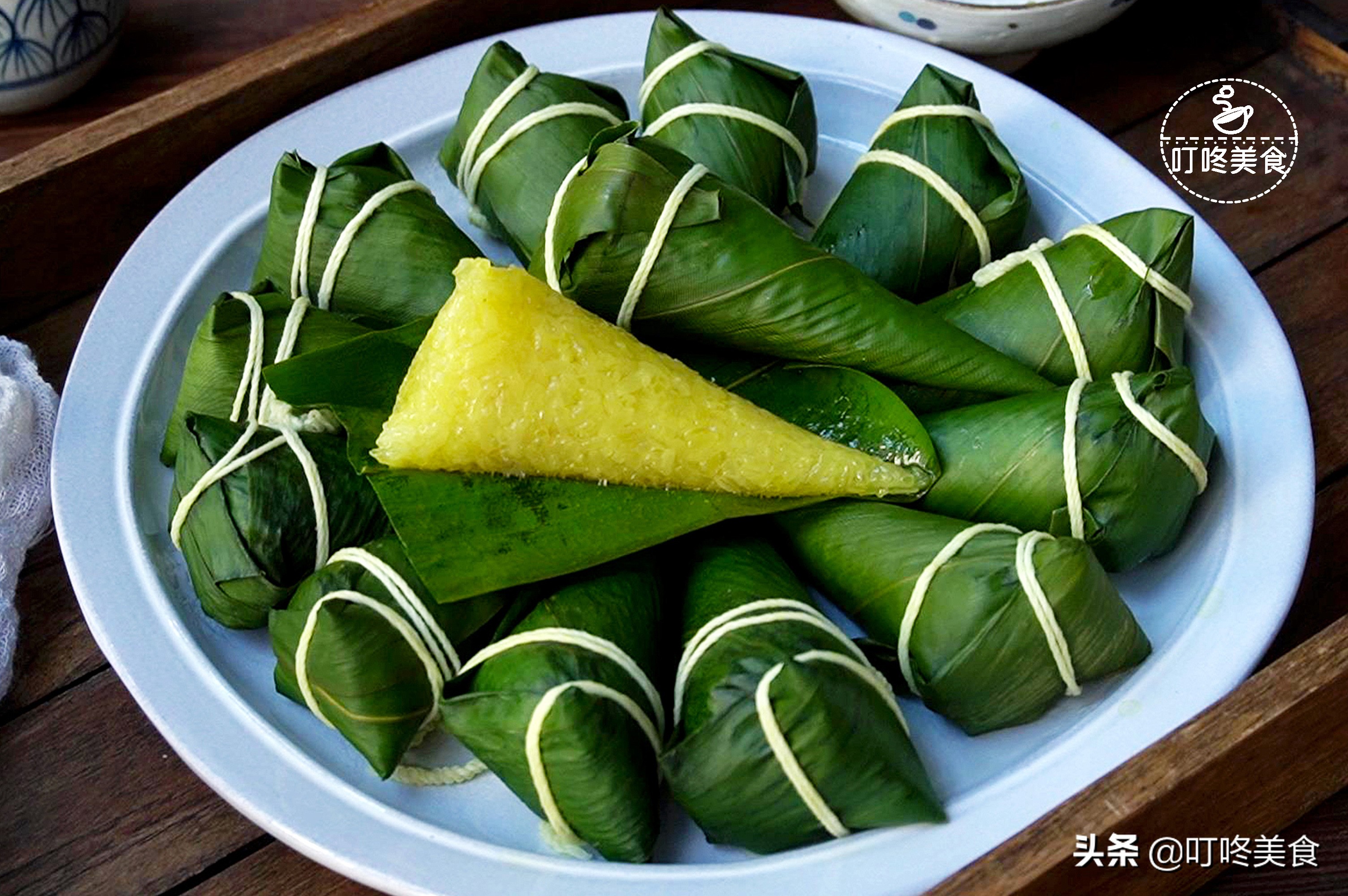 碱水粽怎么做又软又糯,碱水粽简单家常的做法