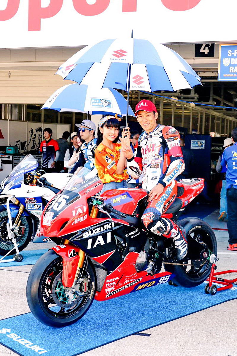 日企四缸600跑车的小灶J-GP2(4):惟墙内香的Suzuki