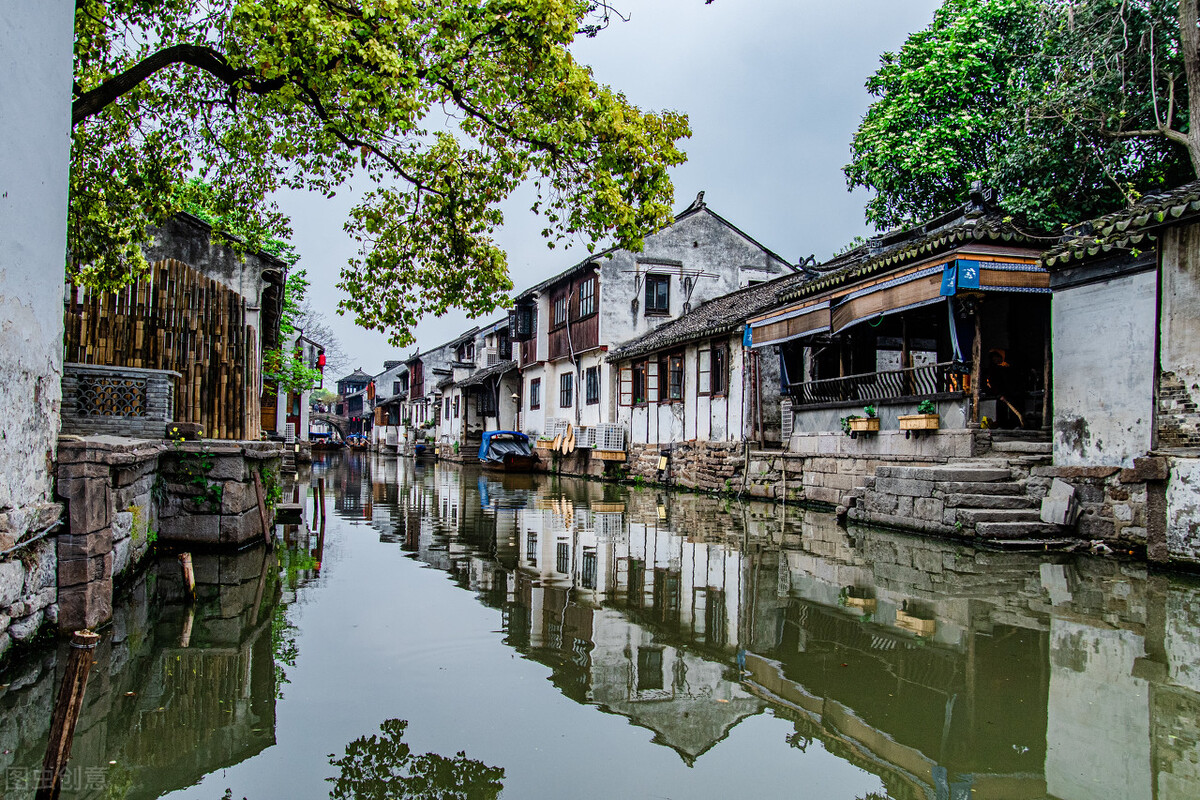 国内景色最美的十大古镇,国内风景优美的十大古镇