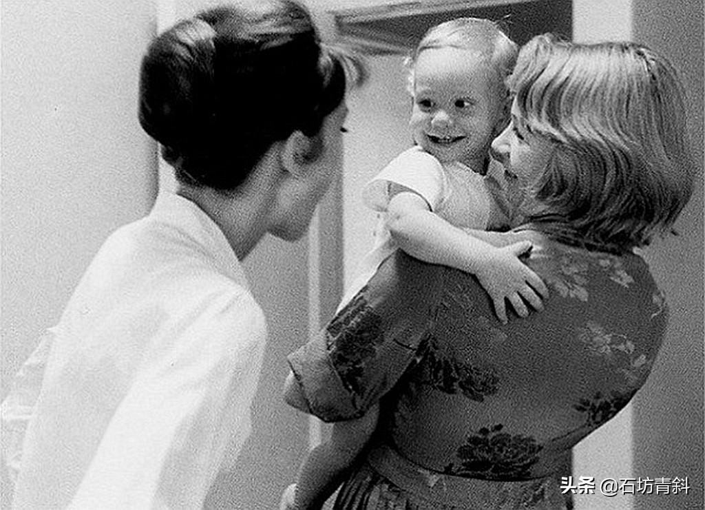 奥黛丽赫本最漂亮的电影,奥黛丽赫本主演的几部电影