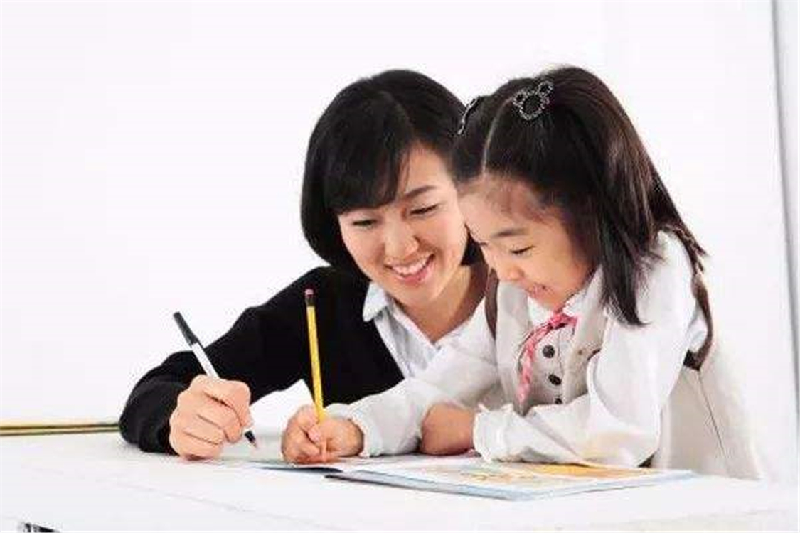 孩子作业写一半睡着了,有没有同款宝宝作业写一半睡着了