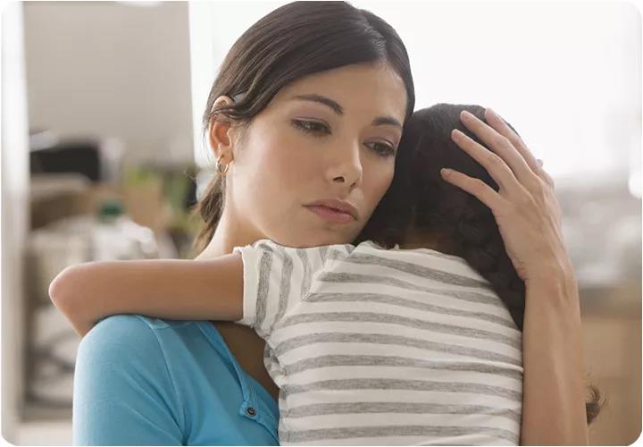 喂奶时被宝宝咬得疼怎么办,喂奶被咬怎么回事