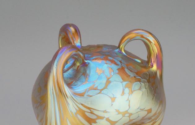 在这个冷漠的世界温暖的活着,在冷漠荒芜的世界拾出温暖