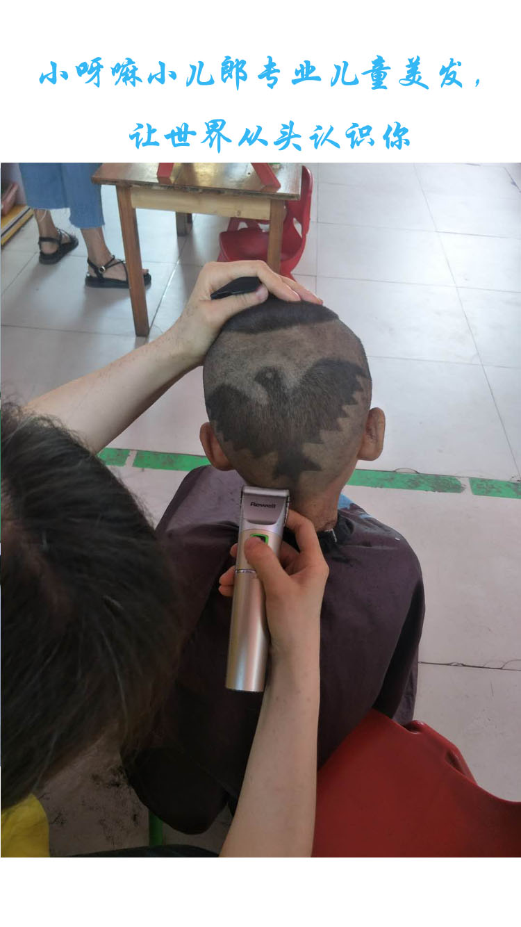 新生儿多久可以理发,胎毛又该怎么处理?