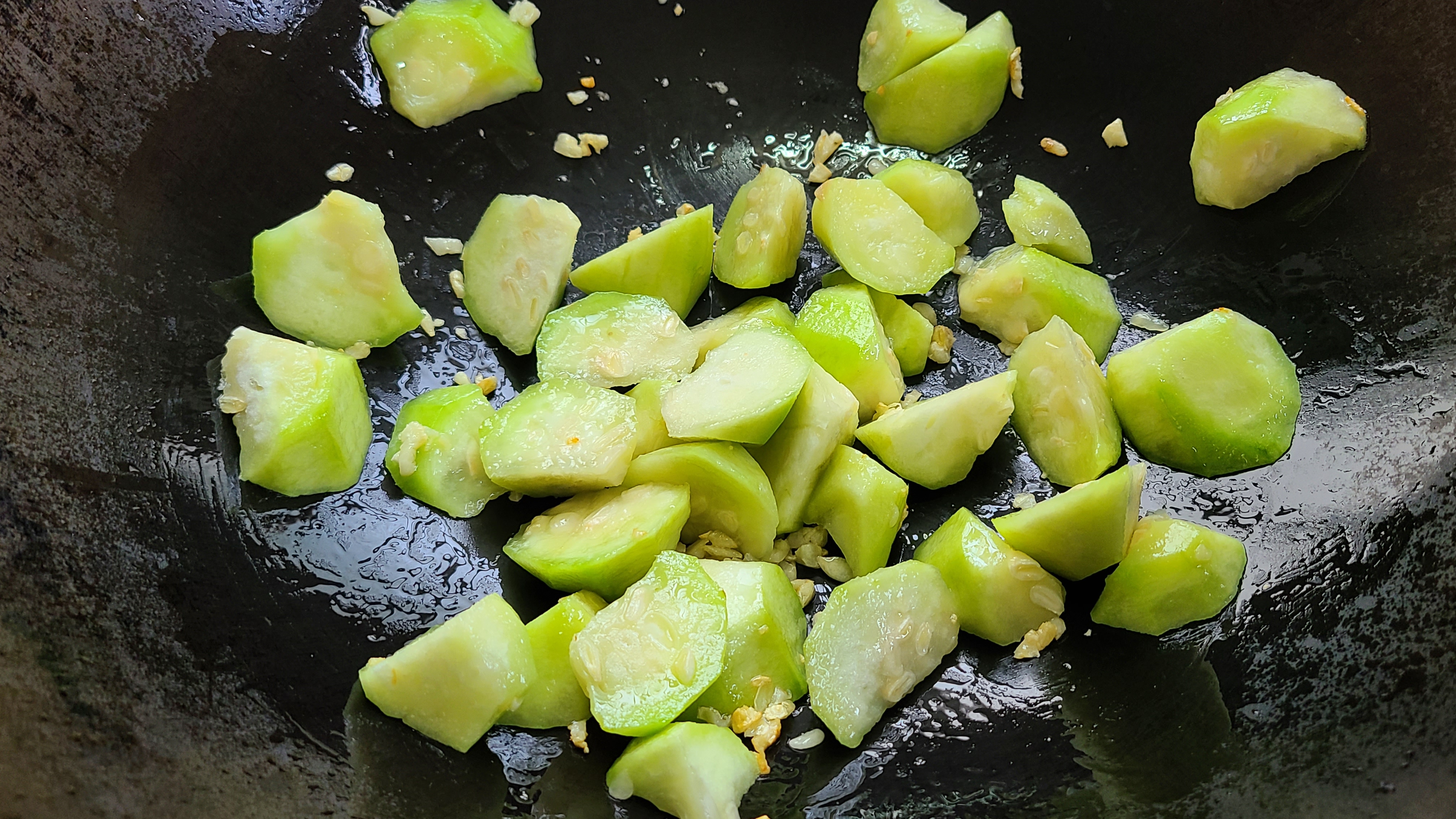 大虾和萝卜这样做清淡鲜香有营养,大虾怎么做好吃又简单清淡的