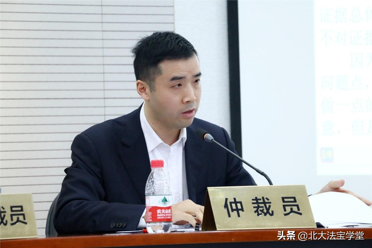 白岩松与工程院副院长对话,白岩松对话北大教授完整版