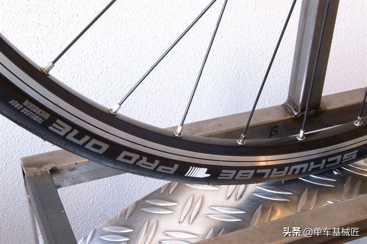 「单车基械匠」SchwalbeProone，丝滑的路感确实不是盖的